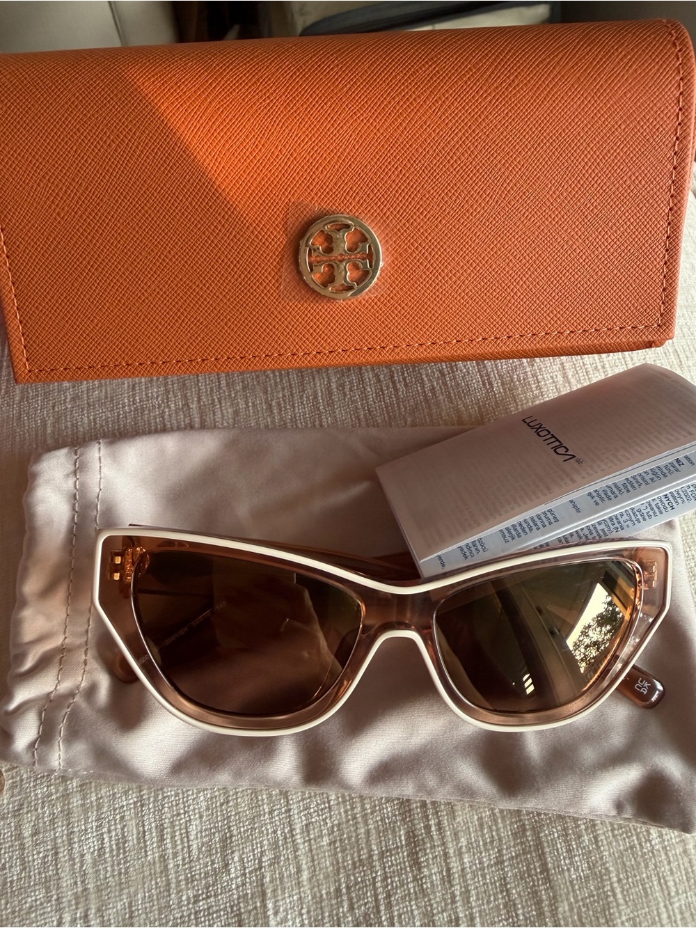 Tory Burch Sunglasses Women's Cat Eye